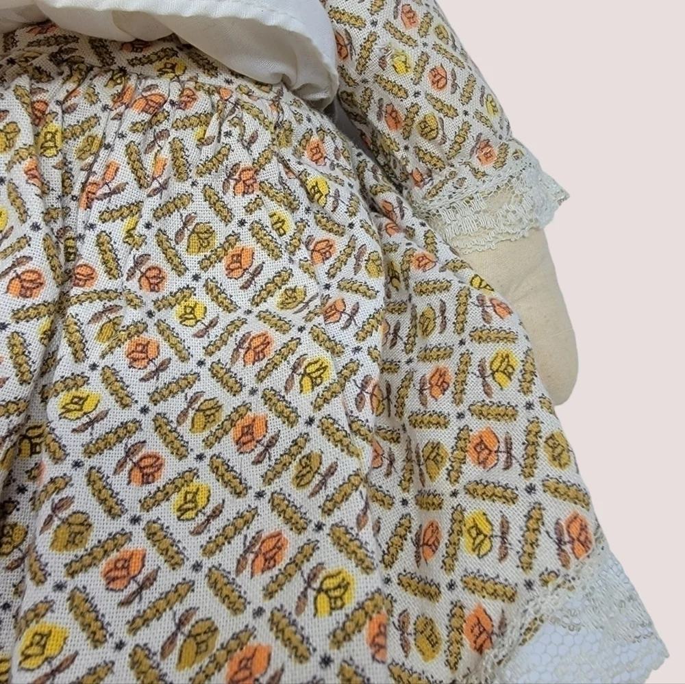 Vintage Country Grandma Doll Handmade Stitching Folkart T43